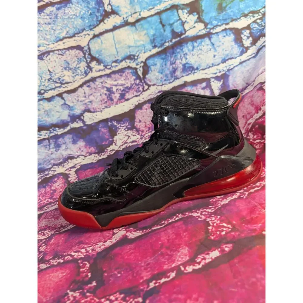 Jordan Mars 270 Bred - CD7070-006 Size 9 Black Red Lace Up Swoosh